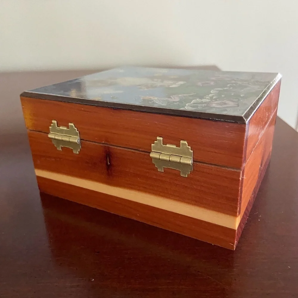 🩷 Vintage Kitten Cat and Fairy Foils Wooden Trinket Box Souvenir Cedar Box